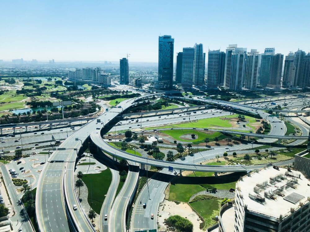 Dubai strengthens its road network with the opening of two new bridges on Al Khail Road