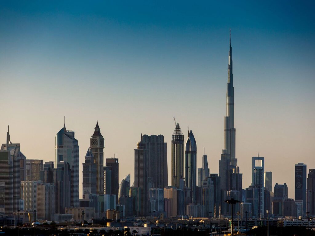 Dubai 86,000 millionaires, 4ᵉ richest city in the EMEA region (Europe, Middle East and Africa) (1)