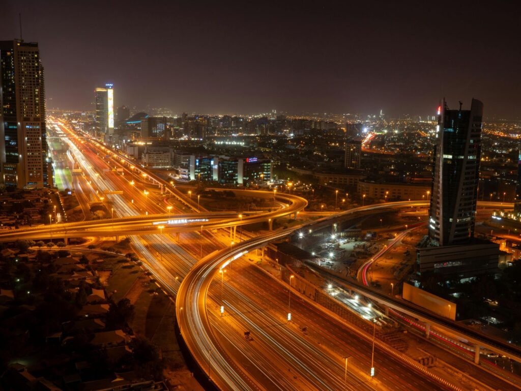 Les Émirats lancent un méga plan transport à 170 Mds AED