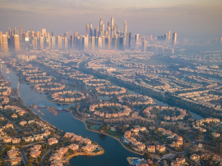Les Émirats visent un record immobilier historique