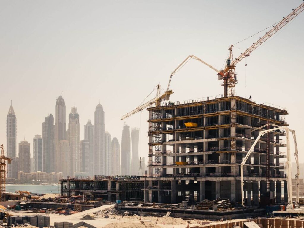Immobilier à Dubaï un record historique à 250 milliards de dollars en 2025 (1)