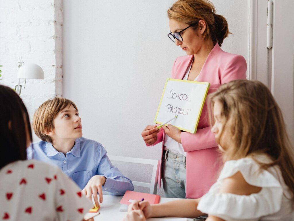 Nouveaux horaires scolaires le vendredi aux Émirats